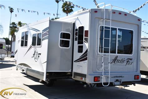 2018 New Arctic Fox 32A Silver Fox Travel Trailer in California, CA ...