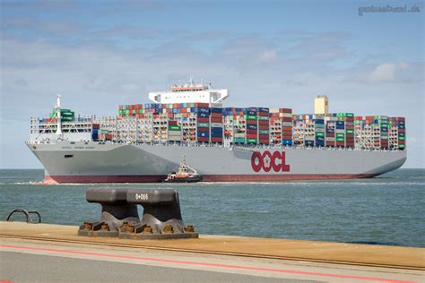 Containerschiff OOCL Hong Kong | Artikel | GENIUSSTRAND.DE