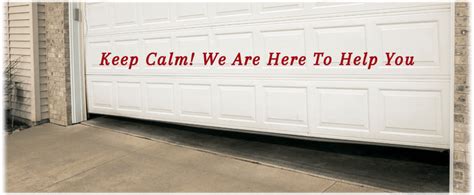 Garage Door Off Track Highlands Ranch CO - (720) 790-5457