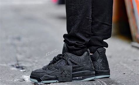 Jordan 4 Kaws Black (credit to ig : @az1217_) | All black sneakers ...