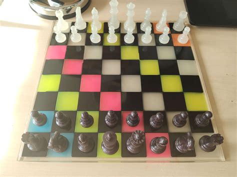 Glow in the Dark , Resin Chess Set , Creative Homemade - Etsy