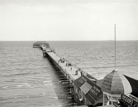 Old Orchard Beach Pier | This photo was taken in 1904. (I wa… | Flickr