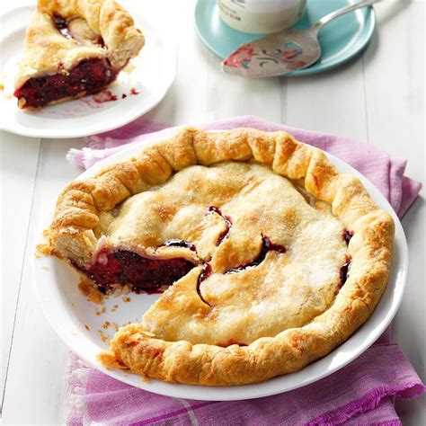 Fresh Blackberry Pie Recipe | Taste of Home