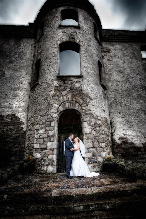 wedding photo at wardtown castle ballyshannon | Donegal and Sligo Wedding Photographer- Fergal ...