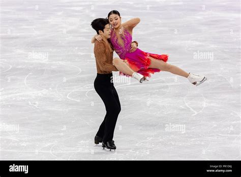 Maia Shibutani and Alex Shibutani (USA) during the Figure Skating Team ...