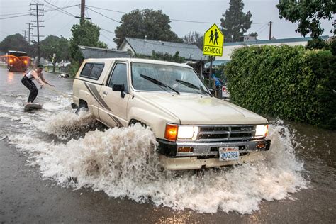 Flood threat prompts evacuations in California - Wed, January 11, 2023 - The Jakarta Post