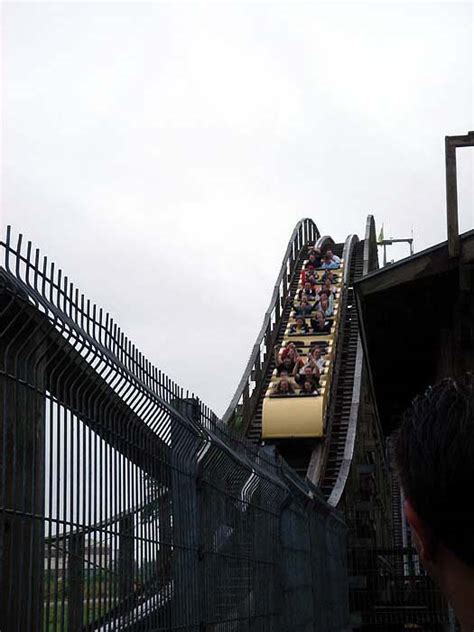 Anaconda Roller Coaster Photos, Walygator Parc