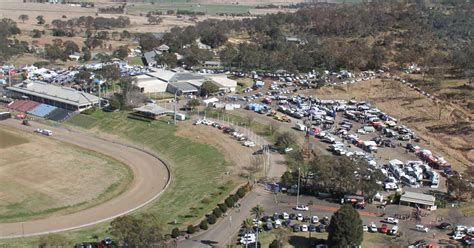 Opposite Lock 4x4 Toowoomba - 2025 Queensland Outdoor Adventure Expo