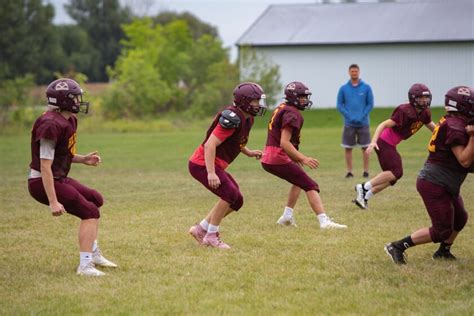 Hawley Nuggets bring experience, team chemistry into 2023 season - InForum | Fargo, Moorhead and ...