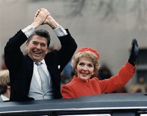 The_Reagans_waving_from_the_limousine_during_the_Inaugural_Parade_1981 ...