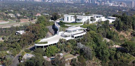 Los Angeles Mansion – The One – Formerly Priced At $500 Million, Is $100 Million+ In Default On ...