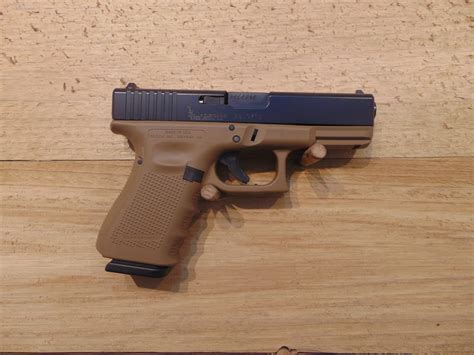 Glock 19