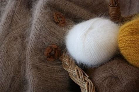 Types Of Wool Fabric (A List Of 39 Names) - SewGuide