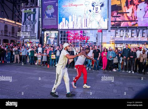 Street dance in times square Stock Photo - Alamy