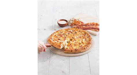 Hunt Brothers Chicken Bacon Ranch Pizza | Convenience Store News