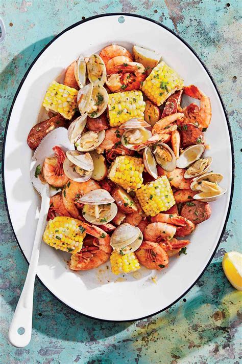 45 Simple Seafood Dinner Recipes for Supper Tonight | Southern Living