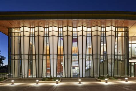 Jay and Susie Gogue Performing Arts Center / Wilson Butler Architects | Arch Daily | Bloglovin’