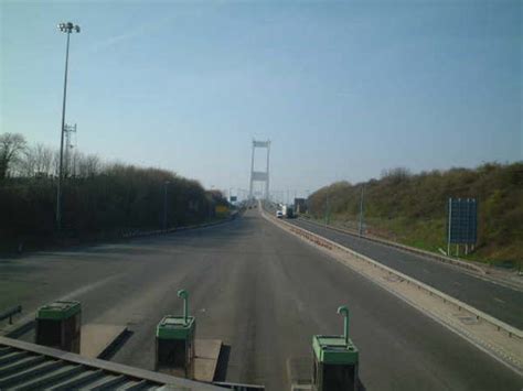 File:M48 Severn Bridge Tolls - Coppermine - 1124.JPG - Roader's Digest: The SABRE Wiki