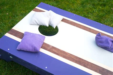 5 Best Paints For Cornhole Boards Of 2022 - The Creative Folk