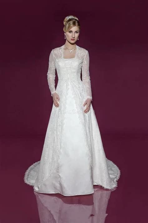 Lace jacket/coat mobile strapless gown with a back zipper mop lace wedding dress-in Wedding ...