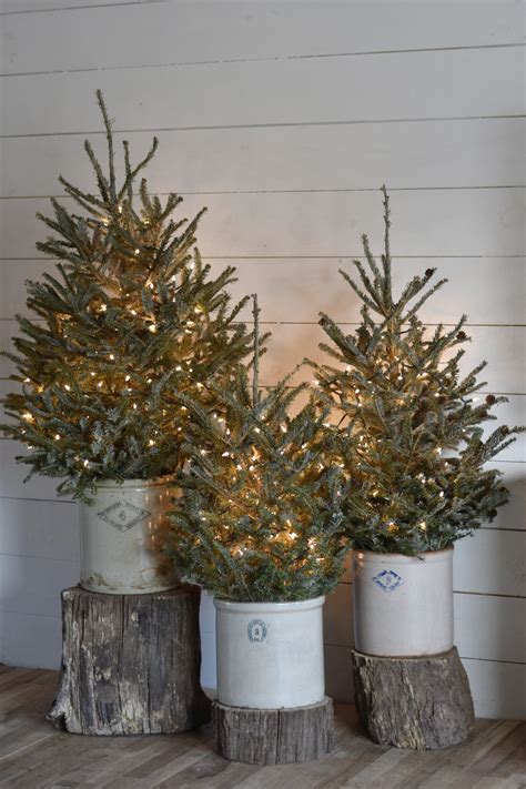 How To Decorate With Mini Christmas Trees - Cute And Practical Ideas