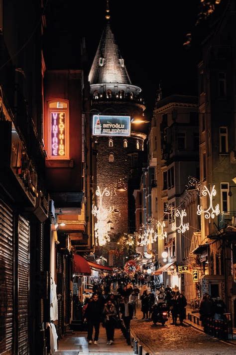 A View of the Galata Tower at Night · Free Stock Photo