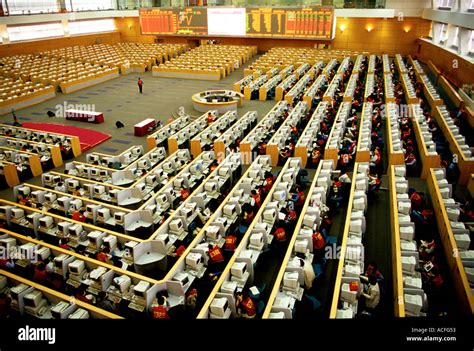 Shanghai China Stock Exchange trading floor Stock Photo - Alamy