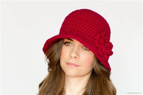 Crochet Pattern Hat Flapper Style Cloche with Side by CityStyle