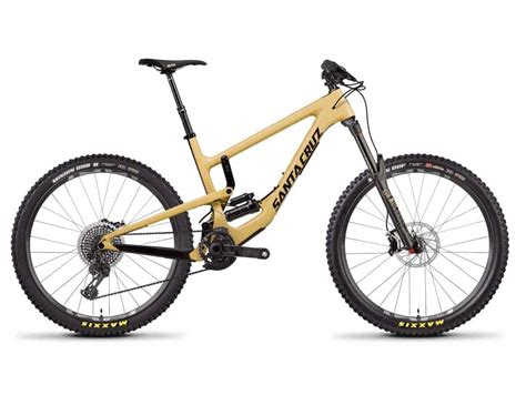 Santa Cruz Nomad Mountain Bike Review - BikesReviewed.com