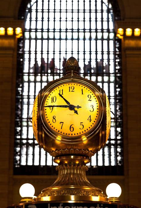 Grand Central Terminal Clock, New York City Stock Photo - Image of time, train: 32169614