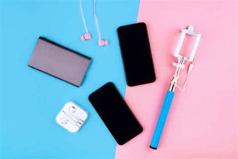 Top 6 most important smartphone accessories- Gizchina.com