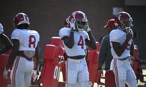 Hall of Fame WR, Andre Reed, gives Jerry Jeudy some words of wisdom