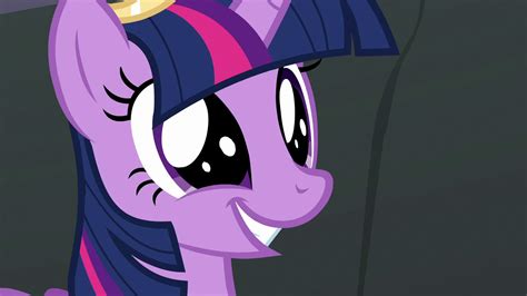 Image - Twilight Sparkle smiling widely at Star Swirl S7E26.png | My Little Pony Friendship is ...