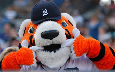 Paws-detroit-tigers-featured - SportMascots.com