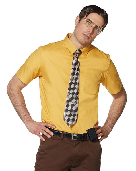 The Office Dwight Schrute Costume | Best Halloween Costumes From Amazon For Under $50 | 2020 ...