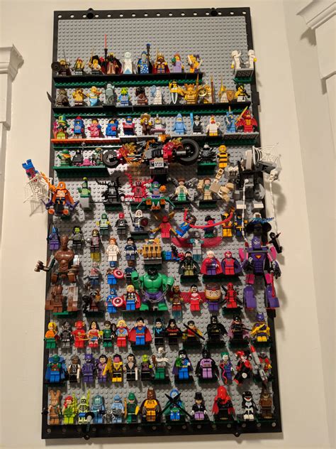 Mini-project Roundup: Lego Minifigure wall display - Classy Nemesis