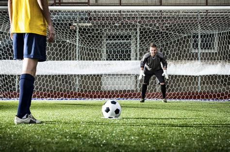 The Penalty Kick and the Penalty Shootout - Soccer - BuildeRoid