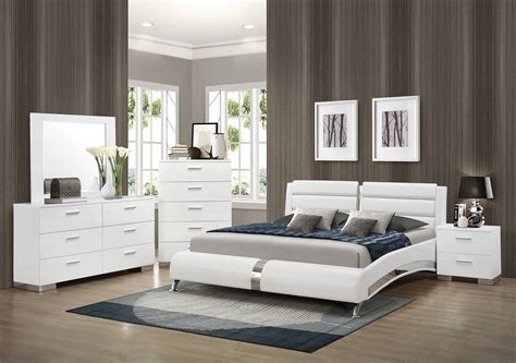 Modern White Leatherette 4 PC Bedroom Set – Astar Furniture