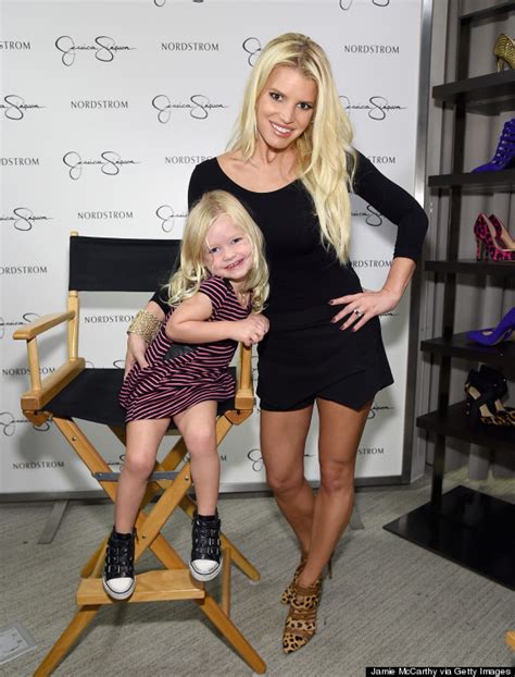 Jessica Simpson's Kids Steal The Spotlight At Fashion Show | HuffPost