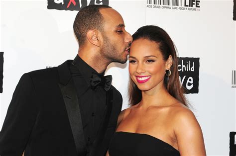 Alicia Keys and Swizz Beatz Photos Photos - Alicia Keys and Swizz Beatz at the Keep a Child ...