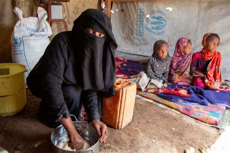 Comment: Families on the brink of famine in Yemen cannot wait | World ...