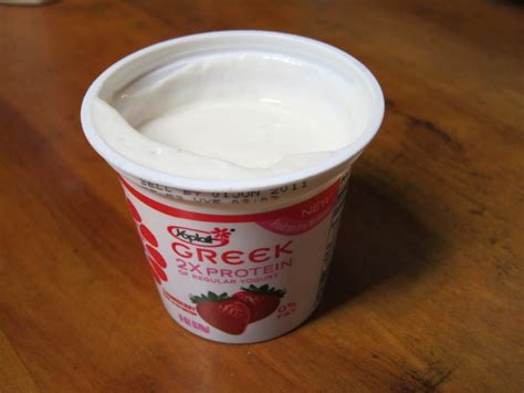 Review: Yoplait - Strawberry Greek Yogurt