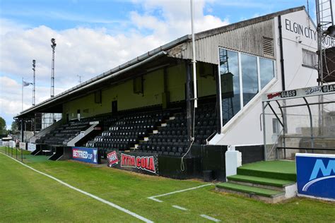 Extreme Football Tourism: SCOTLAND: Elgin City FC