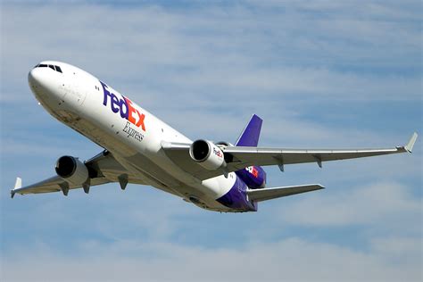 File:Fedex-md11-N525FE-051109-21-16.jpg - Wikipedia