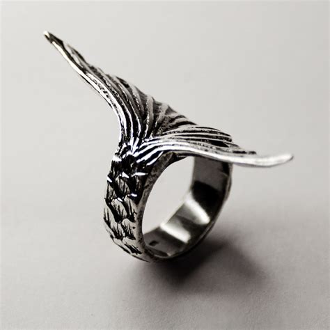 SIREN RING - Macabre Gadgets Store