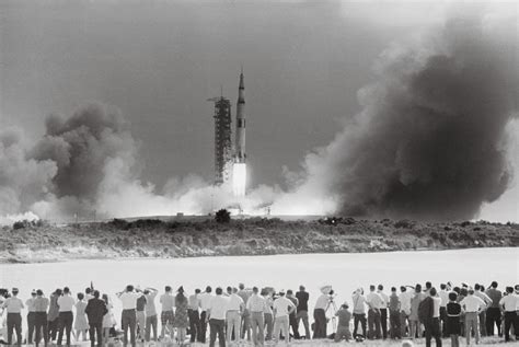 Watch The Apollo 11 Launch in Super Slow Motion, July 16, 1969 - Flashbak