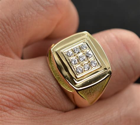 $2,499 Retail 0.28 Carat t.w. Diamond Mens Ring 18K Yellow Gold 17.6 ...