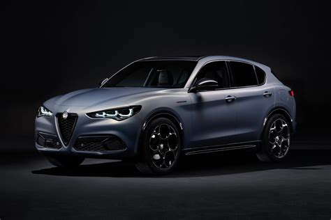 Specifications Alfa Romeo Stelvio 2025 2.2 Turbo 210 PS AWD - Autotijd.be