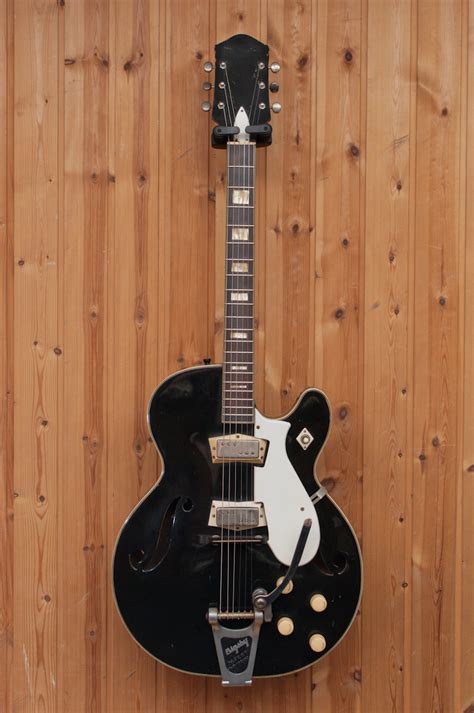 Silvertone 57G 1446L “Chris Isaak” 1964 Black Guitar For Sale Dirk ...