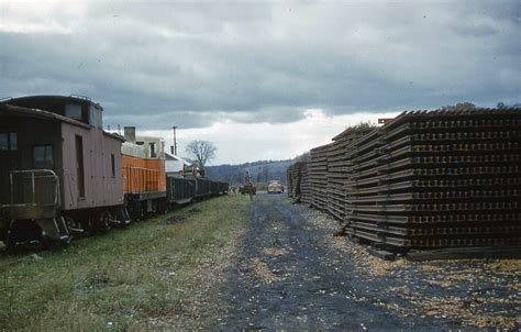 Vintage Railroad Pictures: Tearing up Unadilla Valley Railroad, 1960